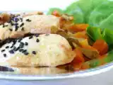 Ricetta Pollo teriyaki con sesamo nero e dadolata di verdure