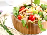 Ricetta Insalata di pollo, mais e gamberetti