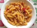 Ricetta Fusilli pomodori e sgombro