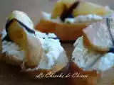 Ricetta Crostini di caprino e pere
