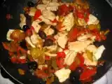 Ricetta Padellata di peperoni e petto di pollo e pennoni alla bolognese