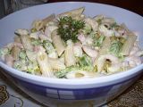 Ricetta Insalata di pasta ai gamberi e asparagi / salata de pasta cu raci si sparanghel