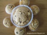 Ricetta Muffin pere e cioccolato con farina integrale