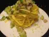 Ricetta Tagliolini allo zenzero con zucchine gamberi e vongole