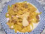 Ricetta Tagliatelle salsiccia fresca pancetta e funghi porcini