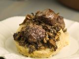 Ricetta Polenta di castagne con salsiccia e funghi