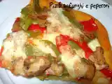 Ricetta Pizza con funghi trifolati e peperoni