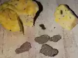 Ricetta Sformatini di polenta con taleggio e tartufo nero