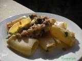 Ricetta Paccheri tonno e gamberetti