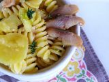 Ricetta Pasta e patate con aringa affumicata, limone e timo