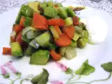 Ricetta Tartare di verdura con salsa di yogurt allo zenzero