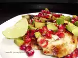 Ricetta Paillards di pollo con avocado e melograna
