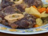 Ricetta Ricetta del mese con vino in abbinamento: ossobuchi con verdure in umido