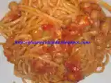 Ricetta Spaghetti con sugo di sgombro e ceci e premio!