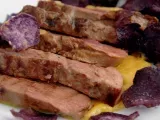 Ricetta Petto d'anatra su salsa di albicocche e mango e chips di patate viola