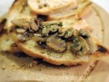 Ricetta Crostini ai funghi champignon