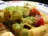 Ricetta Calamarata con gamberoni e pane alle erbe