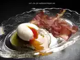 Ricetta Le uova alla coque con burro di erbe aromatiche e speck croccante