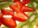 Ricetta Crostata alle fragole e kiwi