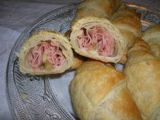 Ricetta Cornetti di sfoglia con mortadella