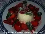Ricetta Semifreddo al kefir, ricotta e fragole
