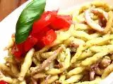 Ricetta Trofie con pesto e calamaretti