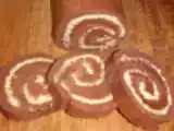 Ricetta Rotolo bicolore di pan di spagna farcito al cioccolato