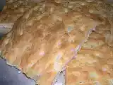 Ricetta Focaccia morbida dentro e croccante fuori