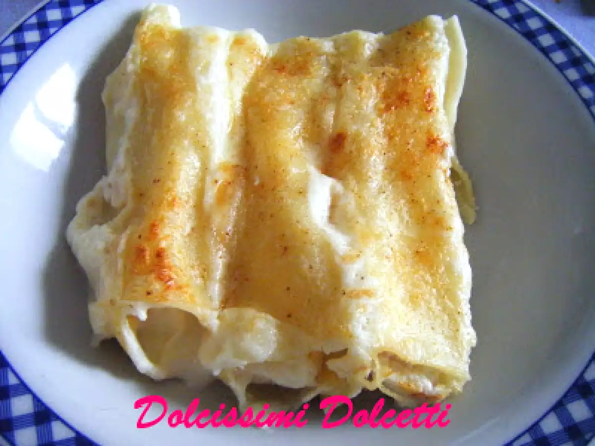 Ricetta Cannelloni bianchi con ricotta e prosciutto cotto: la ricetta cremosa e gratinata al forno