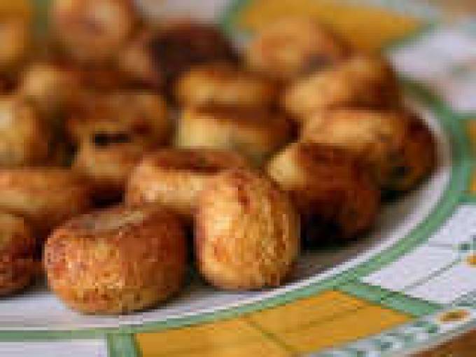 Polpettine di patate e pane.