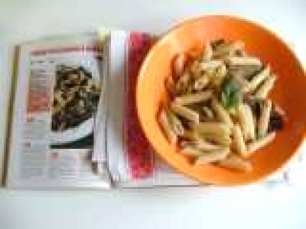 Penne ai funghi e basilico