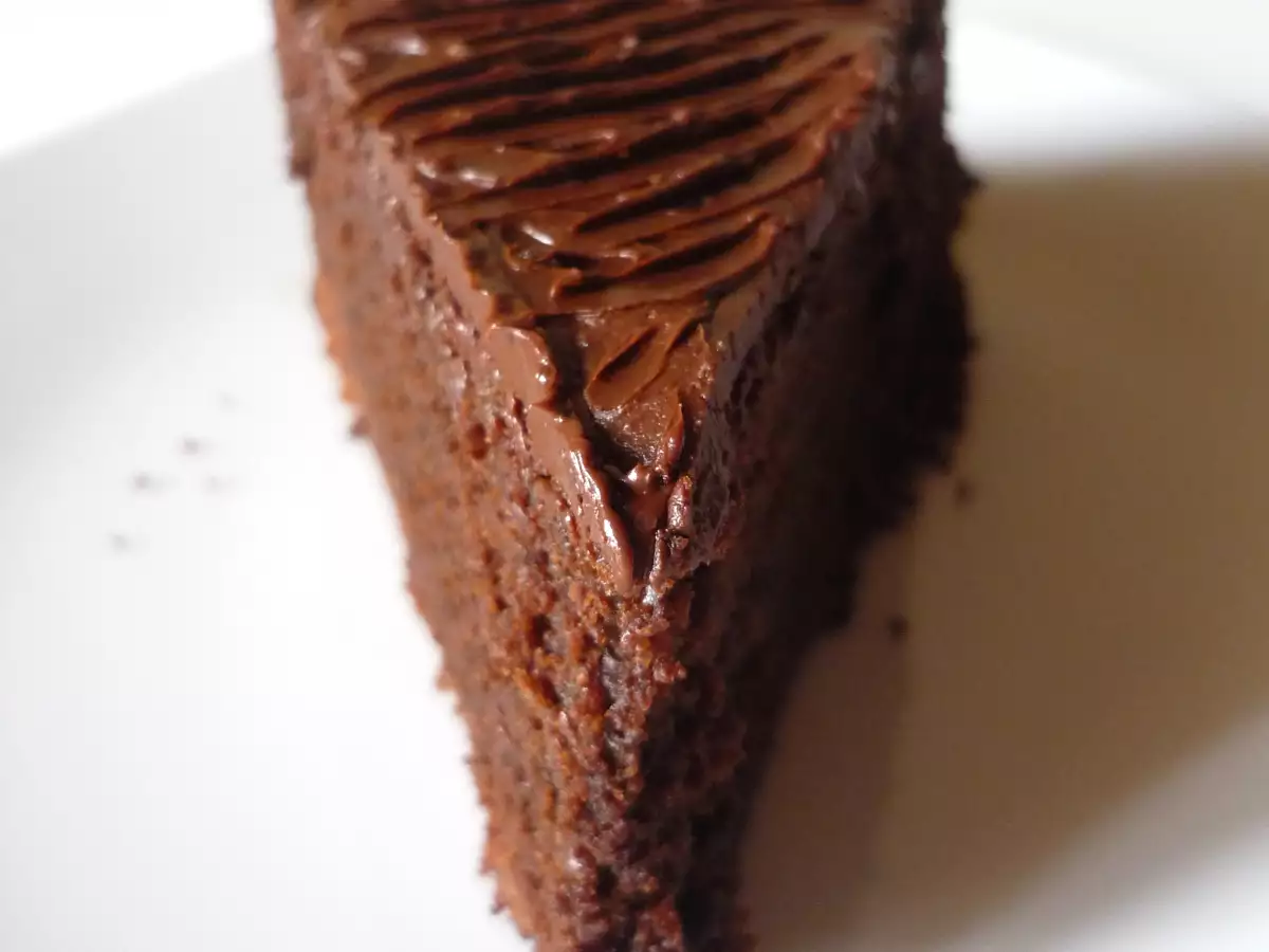 Ricetta Torta ricca al cioccolato fondente
