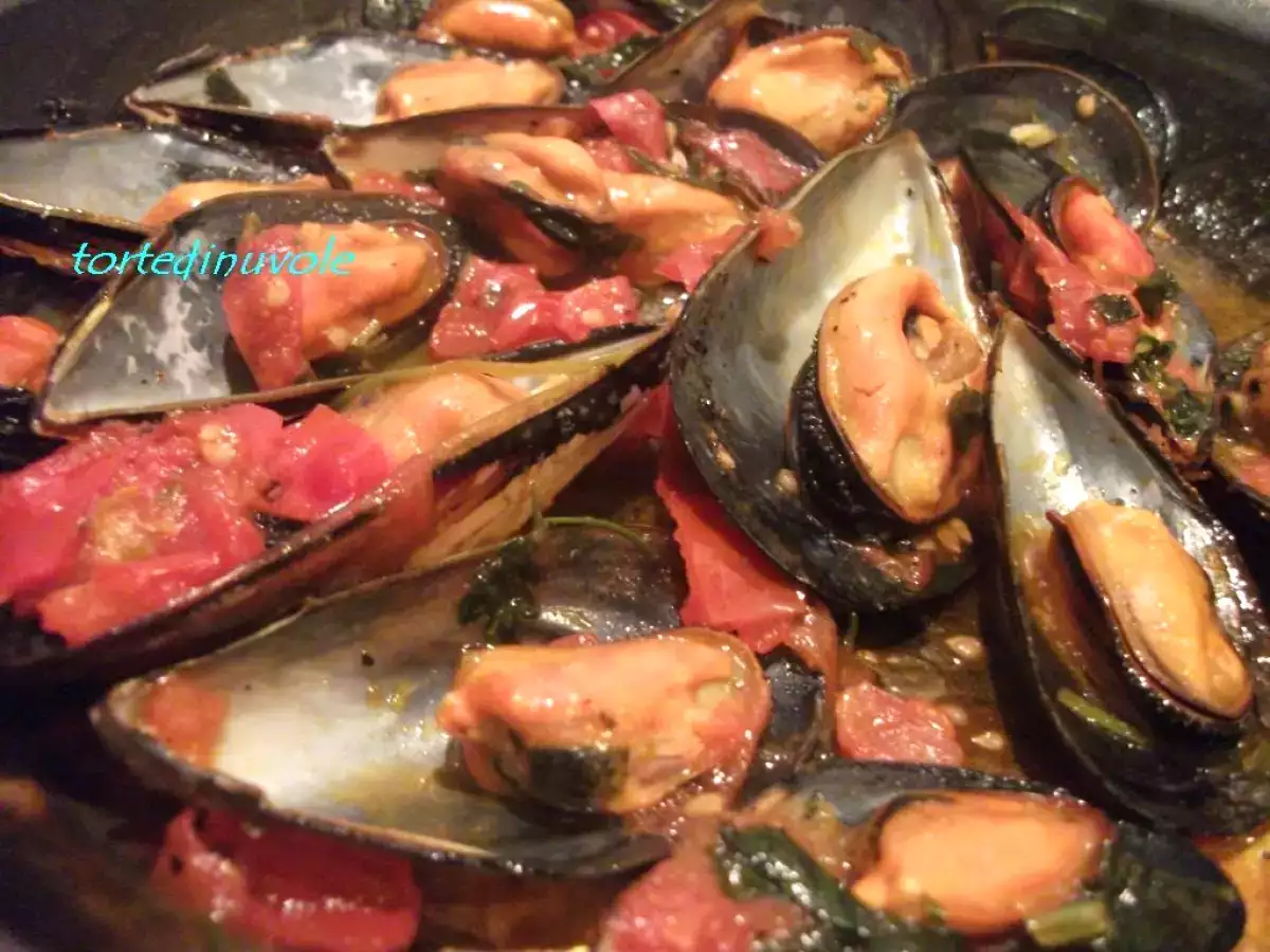 Ricetta Cozze al pomodoro