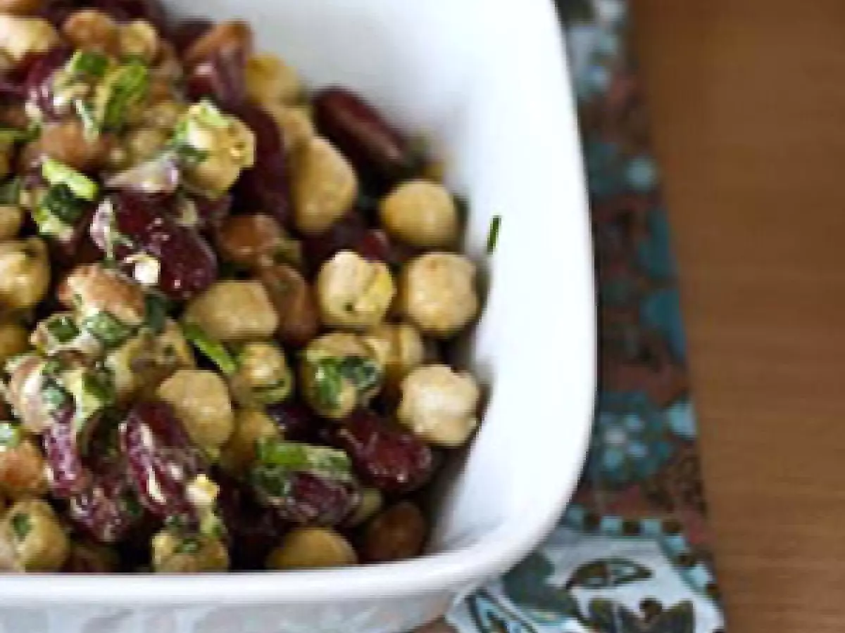Ricetta Insalata di ceci e fagioli
