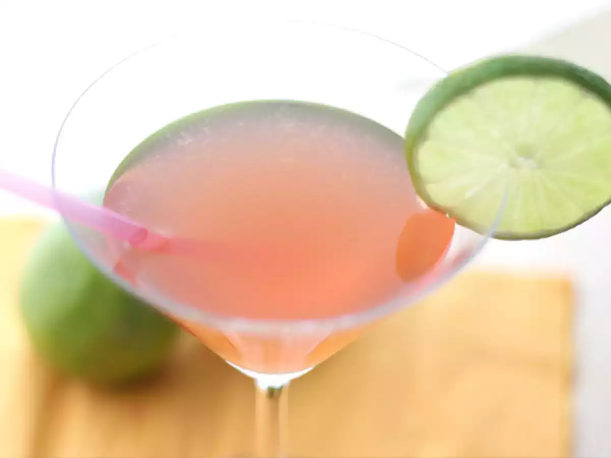 Ricetta Cosmopolitan, la ricetta per preparare a casa il cocktail di sex and the city
