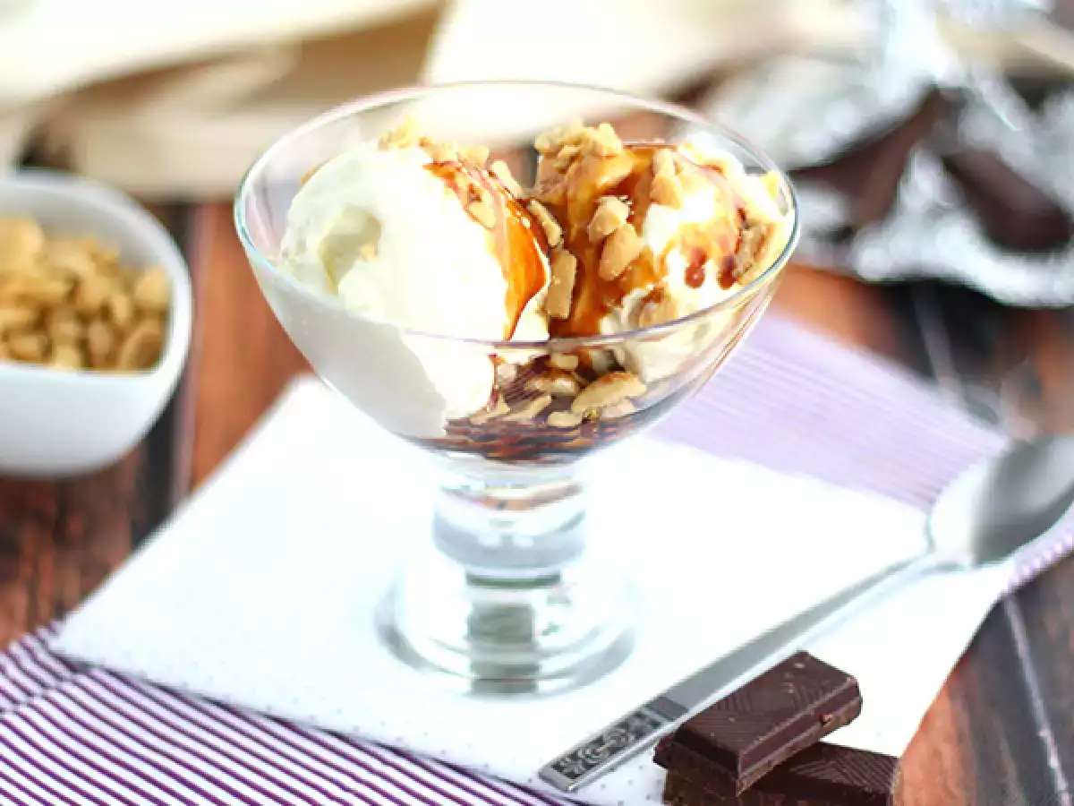 Ricetta Sundae, il gelato dessert americano