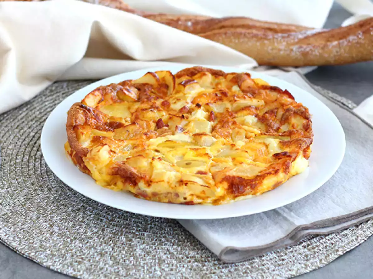 Ricetta Frittata al forno con patate, scamorza e prosciutto crudo