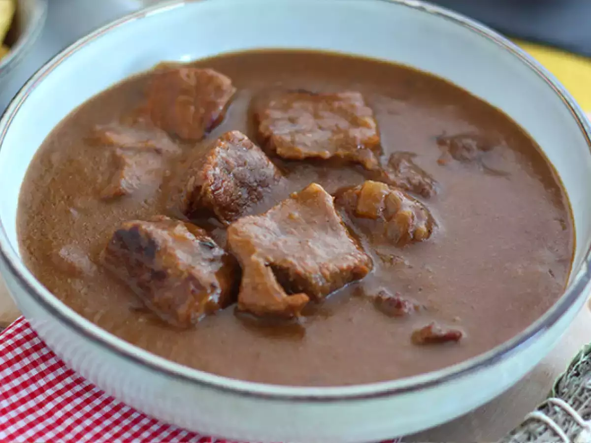 Ricetta Carbonade flamande - piatto tradizionale belga