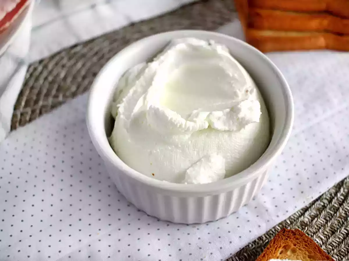 Ricetta Formaggio fresco fatto in casa - tipo philadelphia