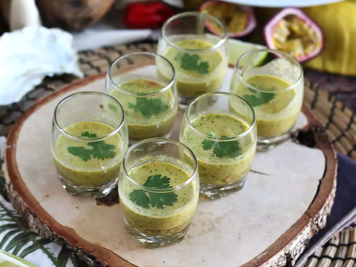 Ricetta Ceviche di ostriche: latte di tigre e frutto della passione