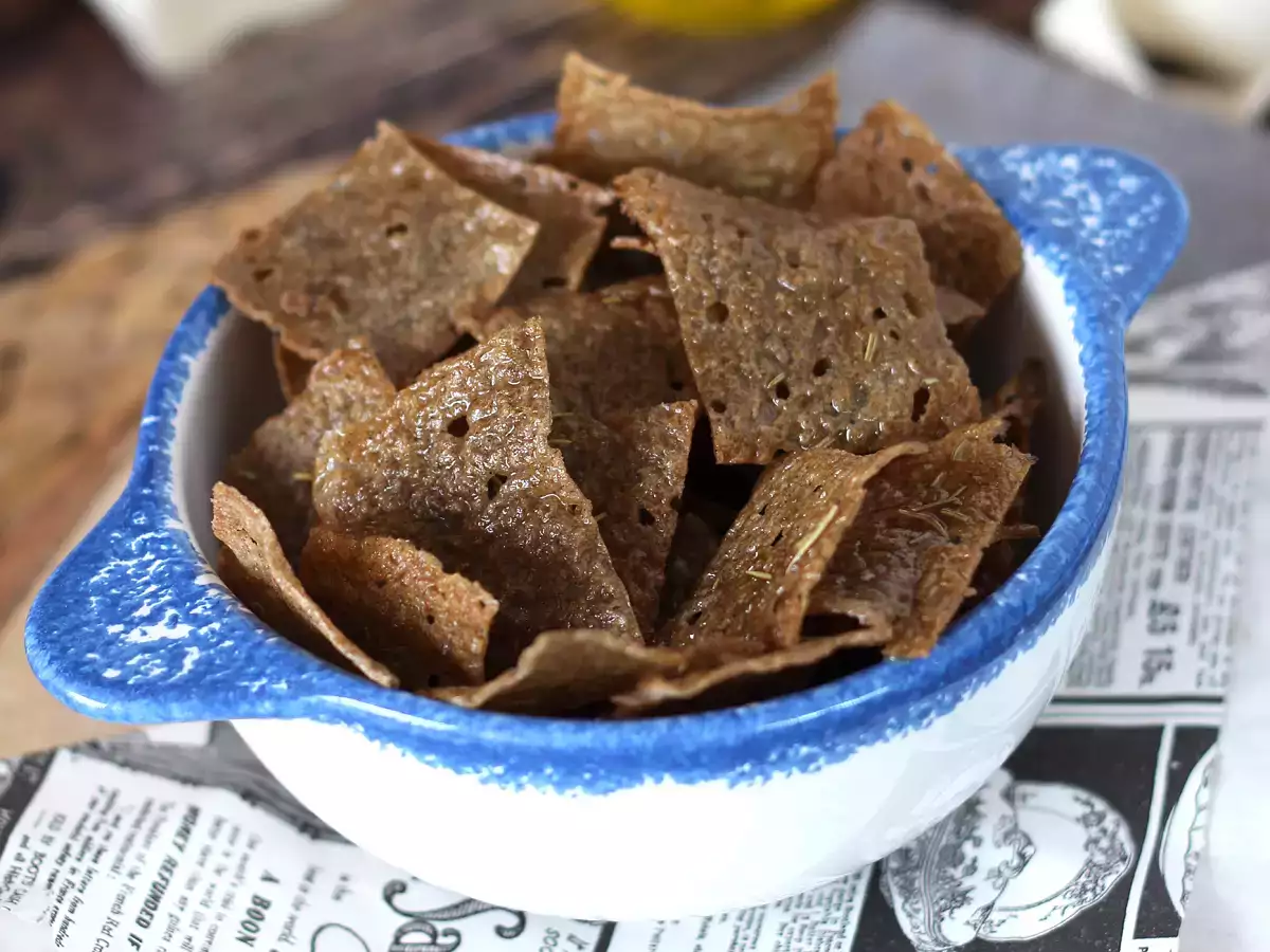 Ricetta Chips di crêpes al grano saraceno, perfette per l'aperitivo!