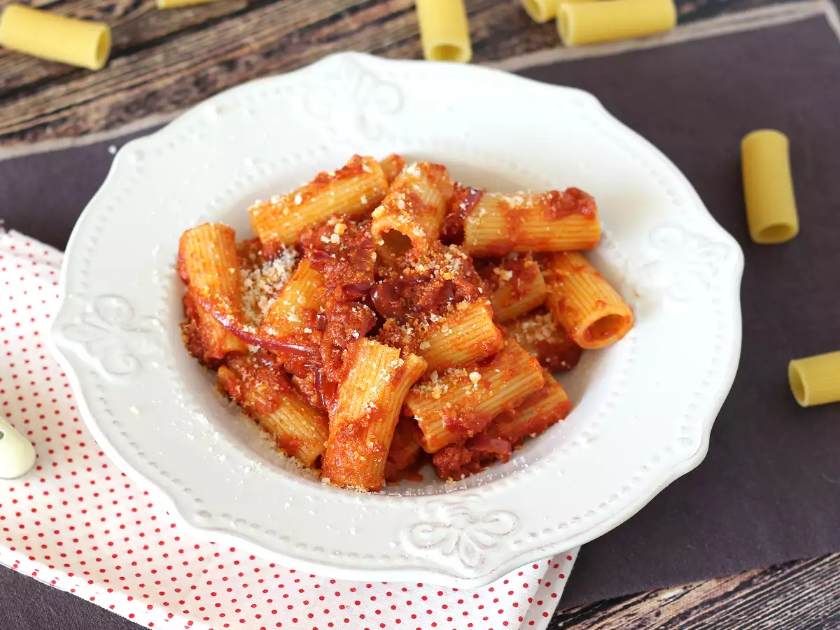 Ricetta Pasta con la 'nduja, un primo piatto calabrese facilissimo da preparare