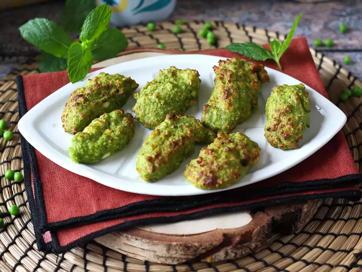Ricetta Polpette di piselli e feta in friggitrice ad aria: sfiziose e velocissime da preparare!