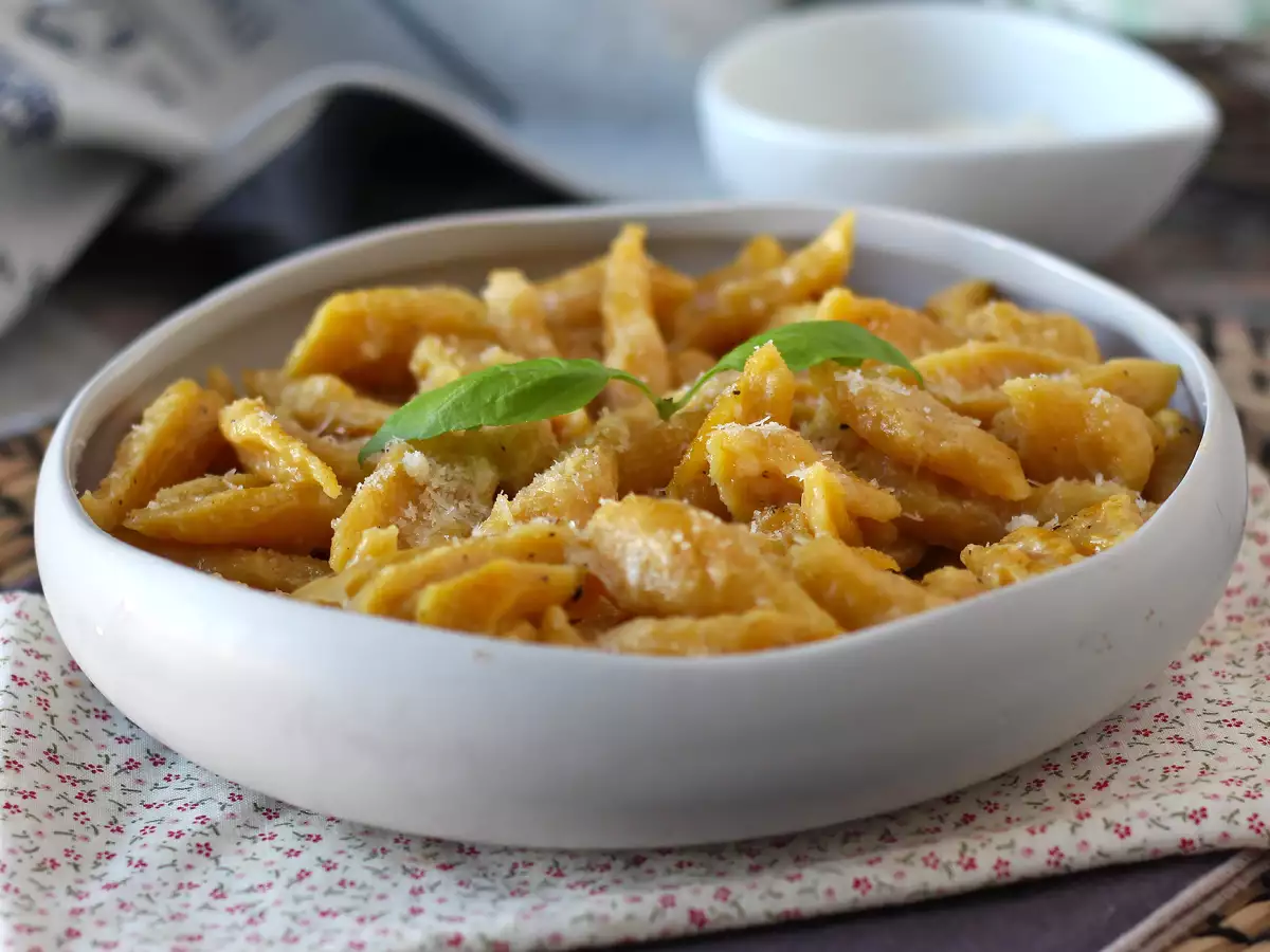 Ricetta Pasta fresca alla zucca: solo 2 ingredienti!