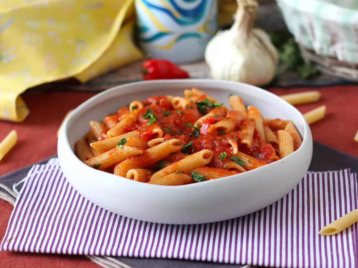 Ricetta Penne all'arrabbiata: un classico italiano che scalda il cuore!