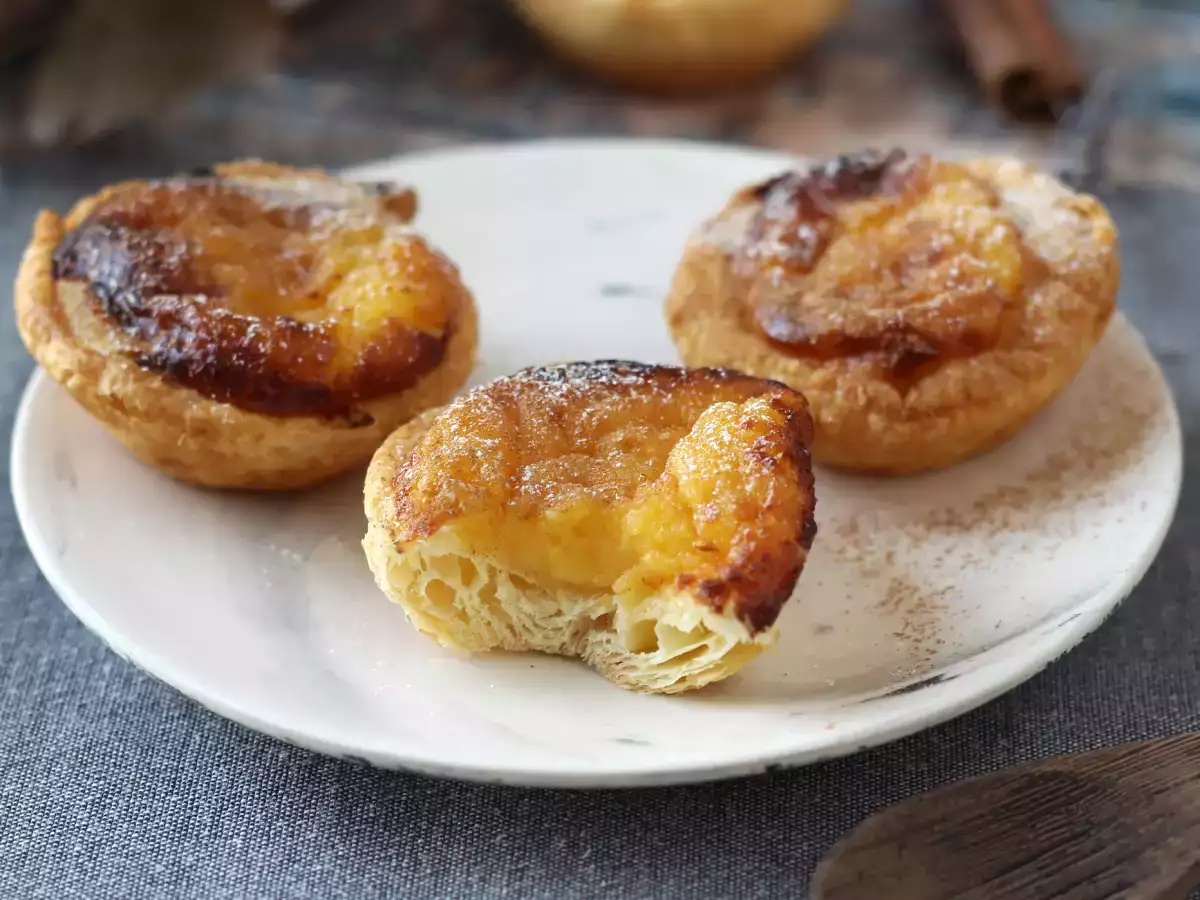 Ricetta Pasteis de nata perfetti in friggitrice ad aria: croccanti fuori, cremosi dentro