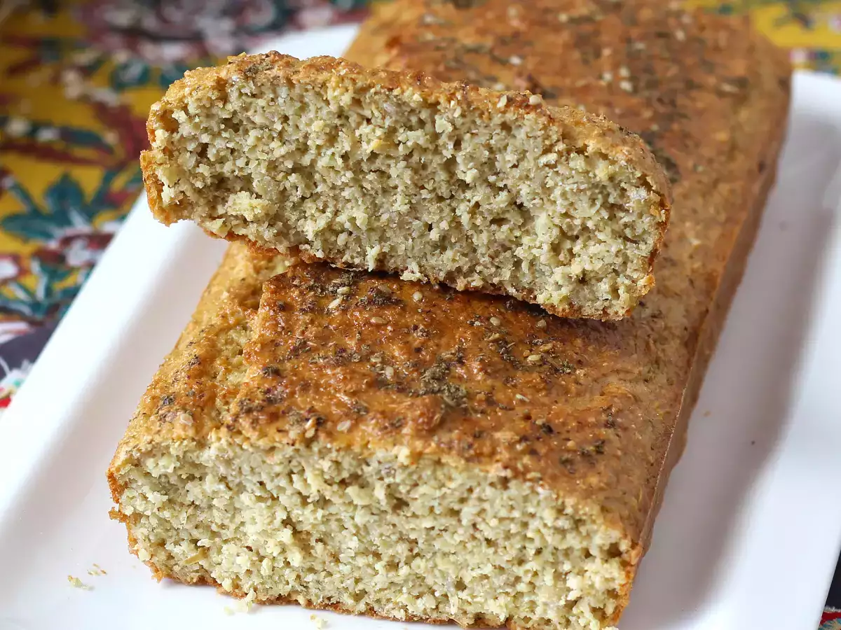 Ricetta Pane d’avena senza glutine: ricetta proteica con yogurt e uova pronta in pochi minuti