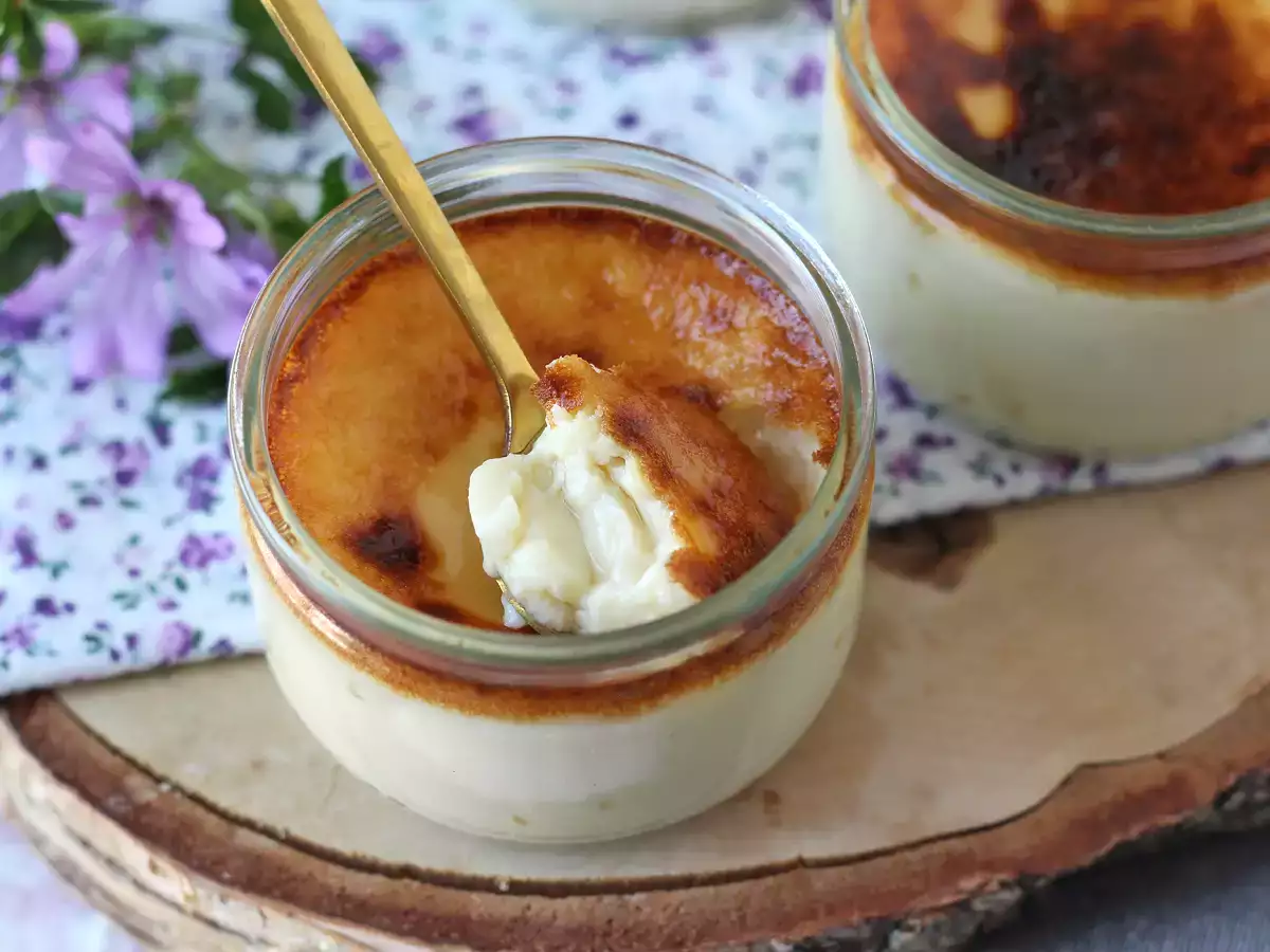 Ricetta Crema alle uova in friggitrice ad aria: il dolce al cucchiaio che si prepara in pochi minuti!