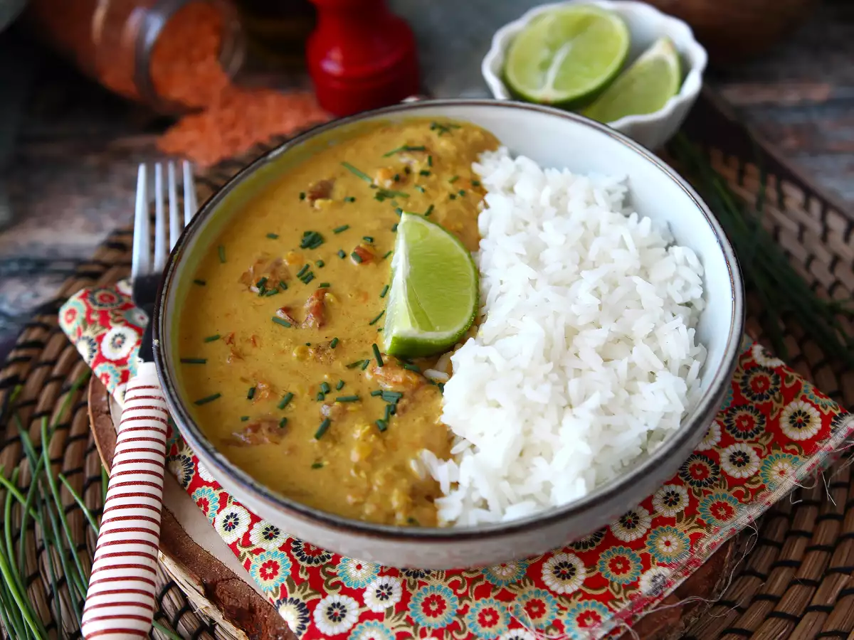 Ricetta Curry di lenticchie rosse al latte di cocco facile e cremoso