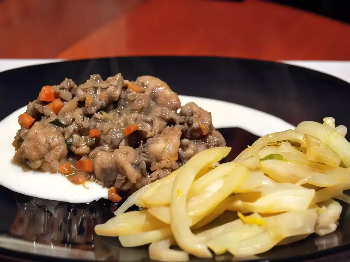 Ricetta Seitan di segale integrale con funghi e salsa di kefir e senape